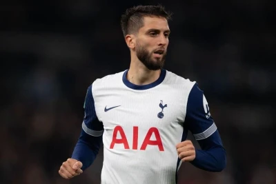 "Tottenhem" Rodriqo Bentankurun müqaviləsini uzadır