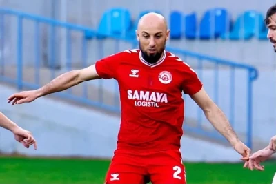 Slavik Alxasov “Şamaxı”ya keçir