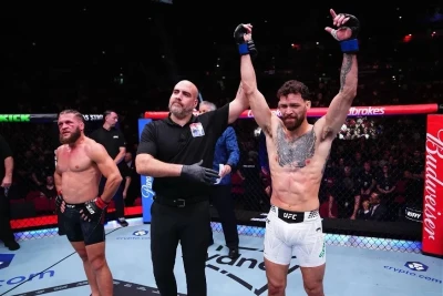 Melburndakı "Australian Open" Karlos Alkarasın qələbəsi ilə yadda qaldı, Fiziyevin məğlubiyyəti kölgədə qaldı