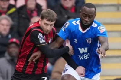 "Bornmut" "Sanderlend" ilə heç-heçə edib