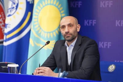 Əli Əliyev Belçikaya böyükhesablı məğlubiyyətdən sonra Qazaxıstan millisinin baş məşqçisi vəzifəsindən istefa verdi