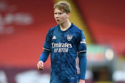 "Qarabağ"ın rəqibi "Şelburn" "Arsenal"dan yarımmüdafiəçi transfer etdi