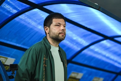 "Sabah"ın sabiq baş məşqçisi ilk çempionluğa doğru