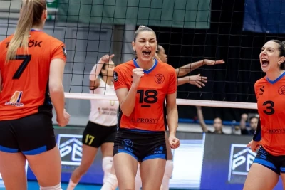 Ayşən Abduləzimova: "Həm müalicə almalıyam, həm də bir az dincələcəyəm"