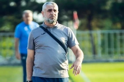 Adil Şükürov "Heyət komplektləşmədiyindən bəzi futbolçuları məcburiyyətdən öz mövqelərində oynada bilmirik. Bu da komandanın oyununa öz təsirini göstərir"