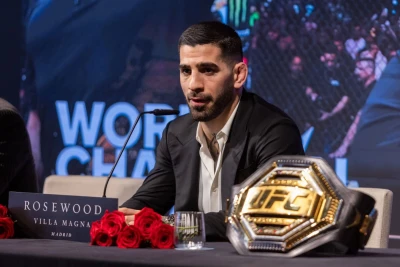 İliya Topuriyanın keçmiş həyat yoldaşı təhdidlər və təqiblərlə bağlı polisə şikayət edib