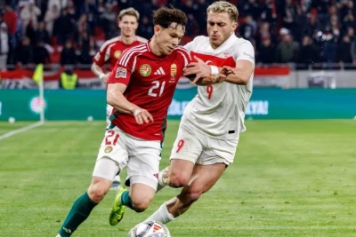 Aleks Tot "Bornmut"a keçdi