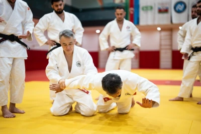 Bakıda Kodokan mütəxəssislərinin iştirakı ilə ne-vaza seminarı başlayıb