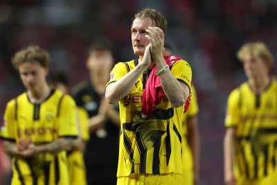 "Arsenal" və "Barselona" Yulian Brandtı transfer etmək üçün maraqlıdır