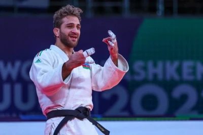 Hidayət Heydərov "Böyük Dəbilqə"də bürünc medal uğrunda görüşə çıxacaq