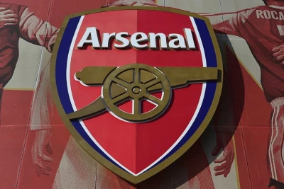 "Arsenal" qış transfer dönəmində Jezus və Trossarı satmağı planlaşdırır