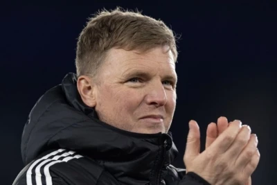 "Çelsi" Eddi Hou ilə danışıqlar aparır