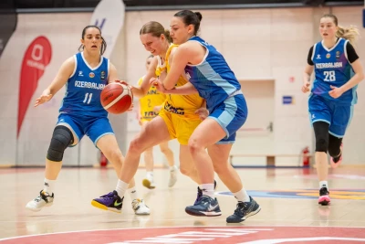 18 yaşadək qızlardan ibarət basketbol yığmamız Ukraynaya uduzdu