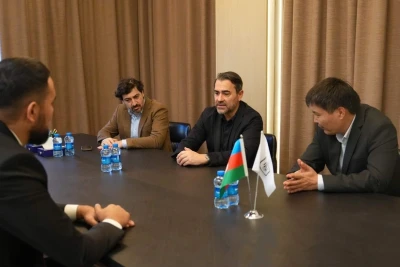 "Neftçi" və "Özgön" klubları arasında əməkdaşlıq imkanları müzakirə edilib