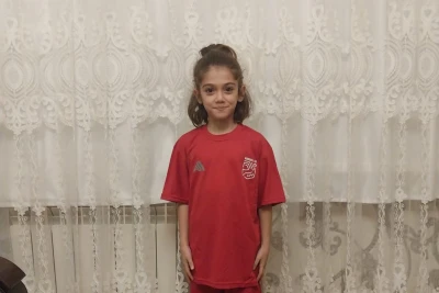 9 yaşlı Nuray oğlanlar arasında debütdə dubl etdi: Atası AFFA-nın qərarından və qızının uğurundan danışdı