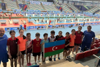 Stolüstü tennisçilər Özbəkistanda keçirilən beynəlxalq turnirdə