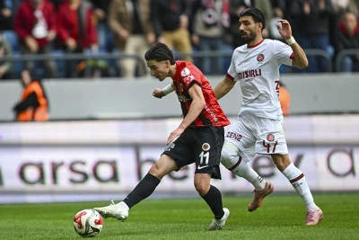 "Gənclərbirliyi" "Fatih Karagümrük"ü 3:0 hesabı ilə darmadağın etdi