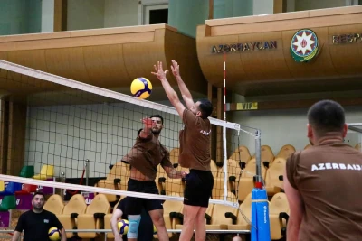 Kişi Voleybol Millimiz Belçika və Avstriya ilə Oyunlara Hazırlaşır