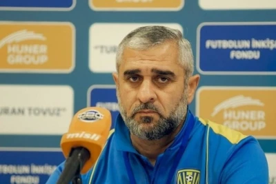Adil Şükürov: "Qarabağ"ın "Sumqayıt"ı böyük hesabla məğlub etməsi sürpriz oldu"