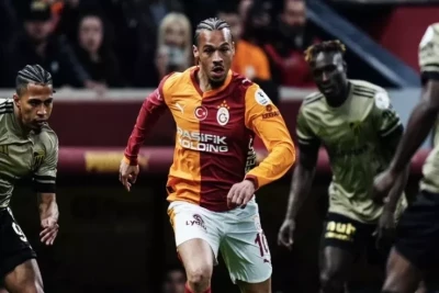 "Qalatasaray" "Kocaelispor" ilə heç-heçə edərək kritik xal itkisi yaşadı