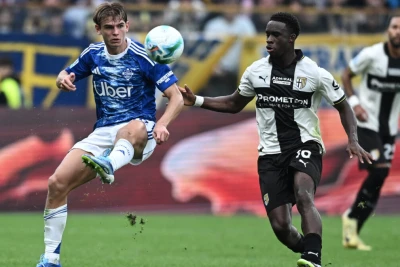 A Seriyası: "Parma" və "Komo" heç-heçə etdi, "Udineze" "Leççe" üzərində qələbə qazandı