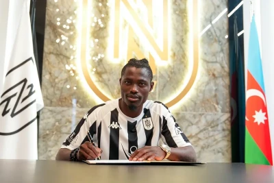 Neftçi nigeriyalı hücumçu Adeleke Akinyeimi 2+1 illik müqavilə ilə komandaya qatdı