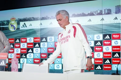 Mourinyo yeddi günə üç matç tənqid etdi