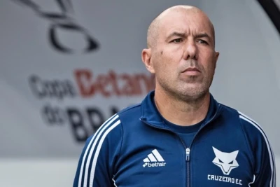 Leonardo Jardim "Kruzeyro"dan istefa etdi