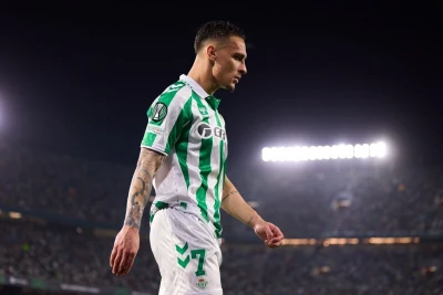 "Mançester Yunayted" Antoninin "Betis"ə transferini rəsmiləşdirdi
