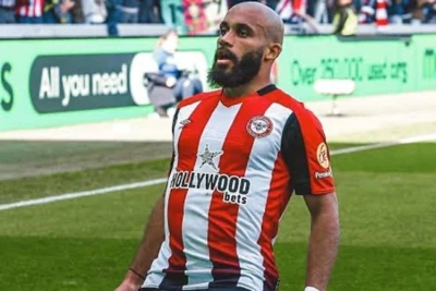 "Mançester Yunayted" Brian Mbemonu transfer etmək üçün "Brentford" ilə razılığa gəldi