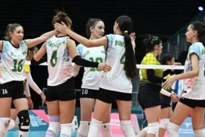 Azərbaycan qadın voleybol millisi İslam Həmrəyliyi Oyunlarında Türkiyəyə məğlub oldu