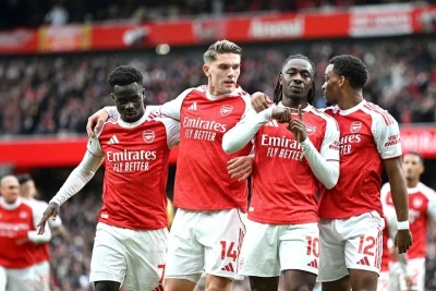 "Arsenal" İngiltərə Premyer Liqasında 700-cü qələbəsini qeyd etdi və ikinci oldu