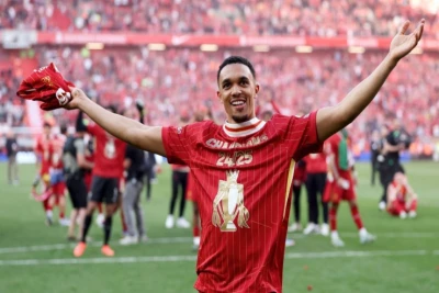 "Liverpul" onu "Real Madrid"ə satmadı