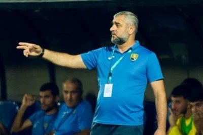 Adil Şükürov: Transfer məsələsində yanılmamağa çalışırıq, heyətə yeni oyunçular cəlb edirik