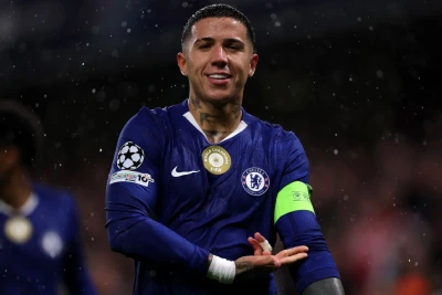 Kaysedo, Fernandes və Koluill "Çelsi"də yeni müqavilə istəyir, danışıqlar yayda