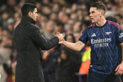 Arteta isveçli hücumçunu təriflədi: "Buz kimi sakit idi"