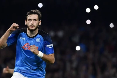 "Napoli" gürcü futbolçu ilə müqavilənin müddətini uzatmağa yaxındır