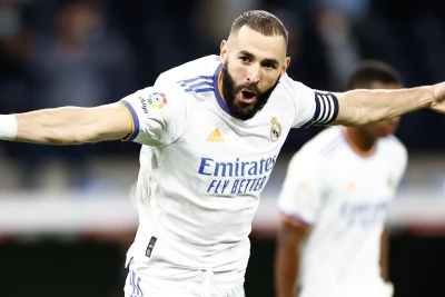 Mourinyo Karim Benzema ilə maraqlanır: Keçid realdır?