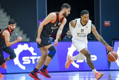 "Neftçi" Azərbaycan Kubokunda 1/4 finala yüksəldi