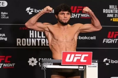 Tofiq Musayev UFC-də Slovakiyalı Rəqibini Məğlub Edib