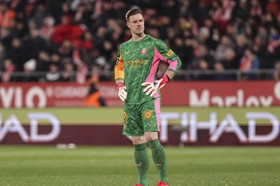 Ter Stegen aynı sezonda hem şampiyon olan hem de küme düşen takımda oynadı