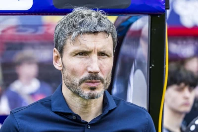 "Parma"nın baş məşqçi postuna Van Bommel və De Rossi namizəddir
