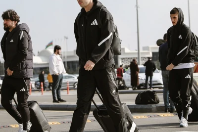 "Qarabağ" "Liverpul"la matç üçün İngiltərəyə yollanıb