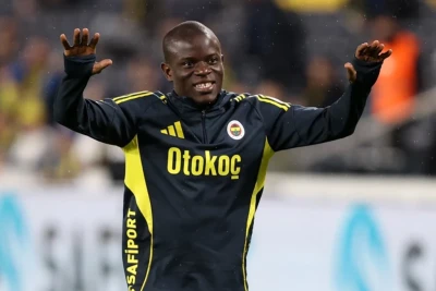 Nqolo Kante "Fənərbağça" azarkeşlərinin gözləntilərini qarşılamağa çalışacağını bildirib