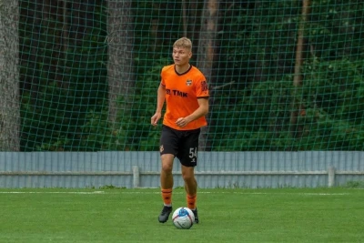 Telefon Fırıldaqçılarının Təlimatı ilə Qətl: 20 Yaşlı Futbolçu Qadını Öldürdü