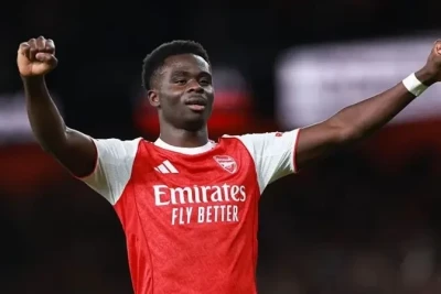 Bukayo Saka "Arsenal" ilə yeni müqavilə imzalayıb