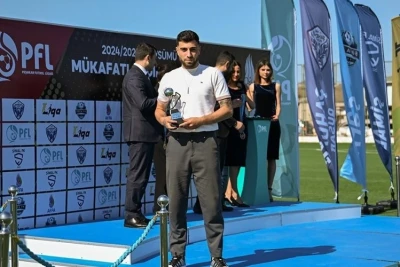II Liqa: Bombardir mükafatlandırıldı