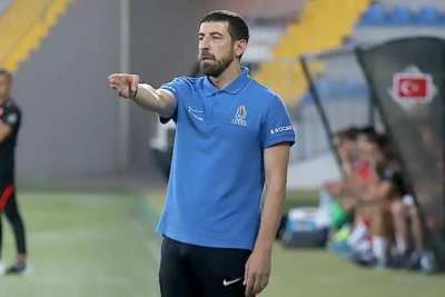 Aqil Nəbiyev: "U-17 yığmamızın qrupda ilk iki yerdən birini tutacağına ümid edirəm"