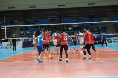 Kişi voleybolçuların Yüksək Liqasında altıncı tura start verildi: "Azərreyl" - "Murov Az Terminal" 3:2