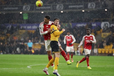 "Arsenal" "Vulverhempton" ilə oyunda qələbəni əldən verib